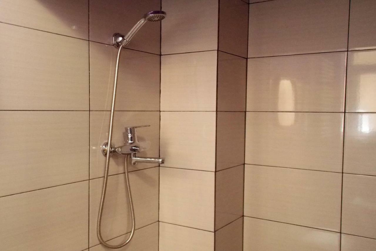 Apartment At Teodora Sqr Liov Exterior foto
